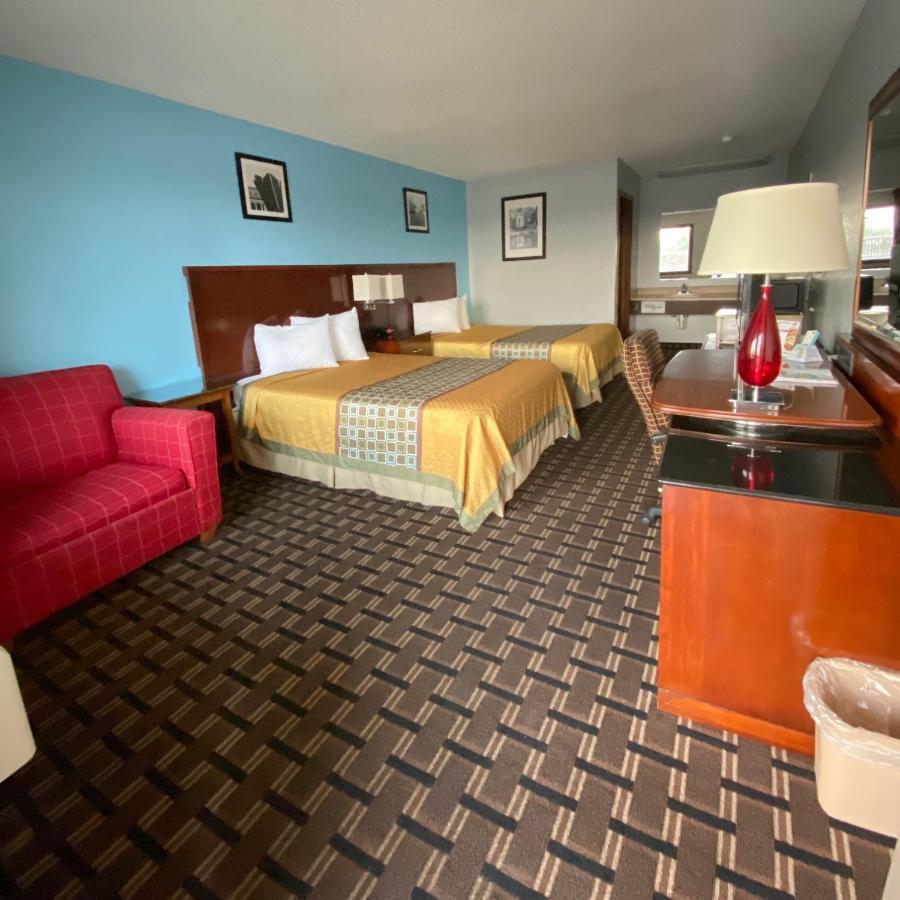 Lakes Inn Warsaw エクステリア 写真